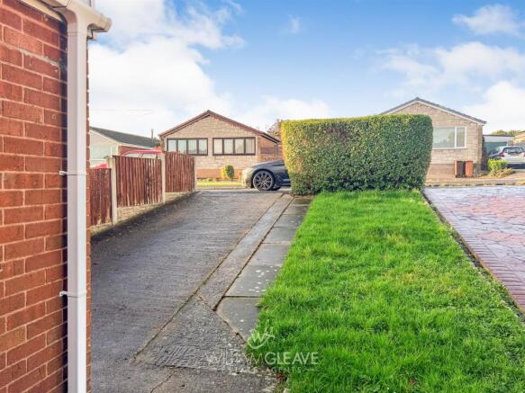 Front garden.jpg