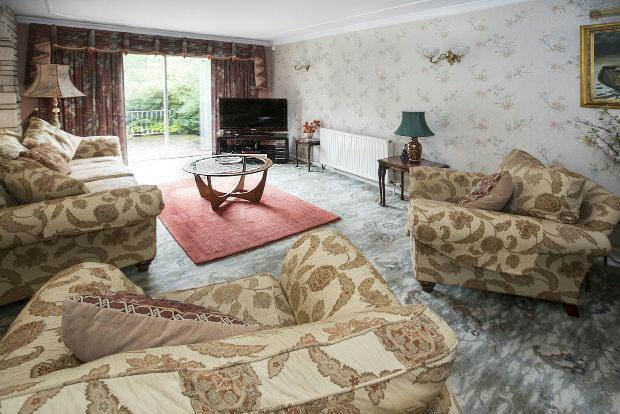 Lounge.