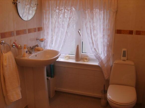 Wet Room/Bathroom