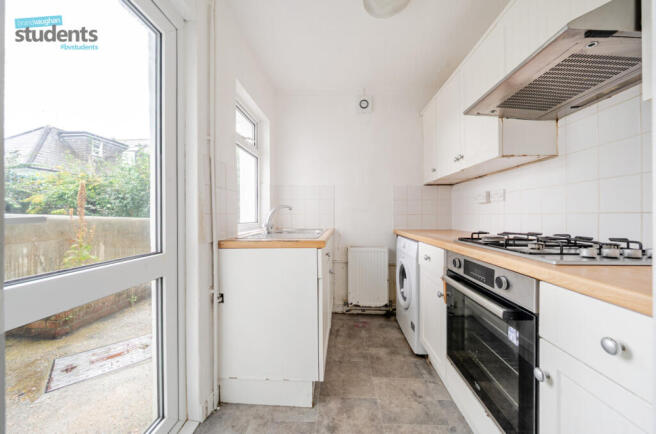 be049fd2-b6e6-41e...