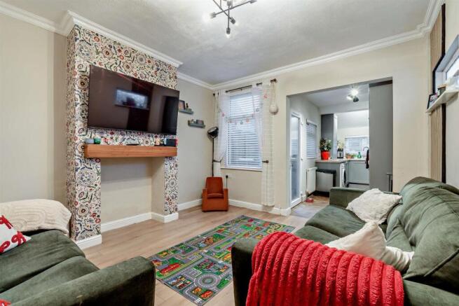 8674991-interior08-800.jpg