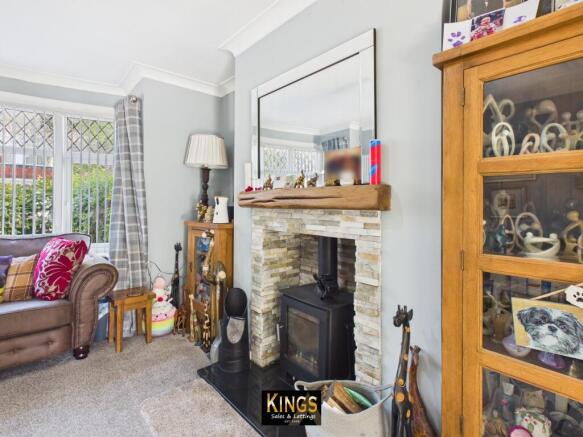 4 bed Semi-Detached for sale Image 7