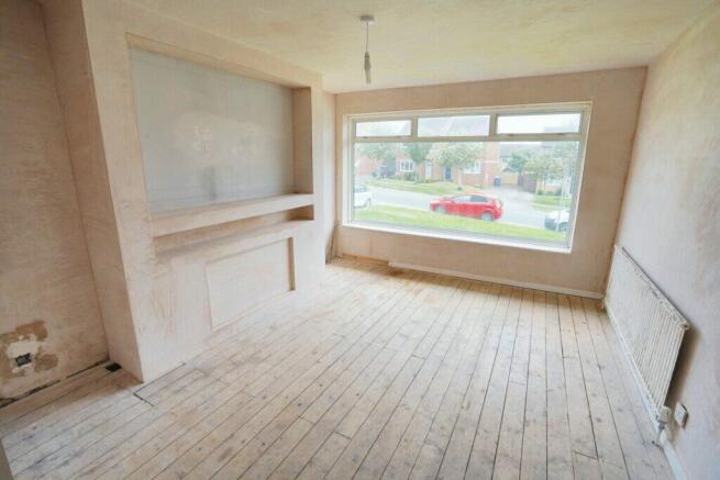 Lounge - Eastway, Eastfield, Scarborough YO11 3QX