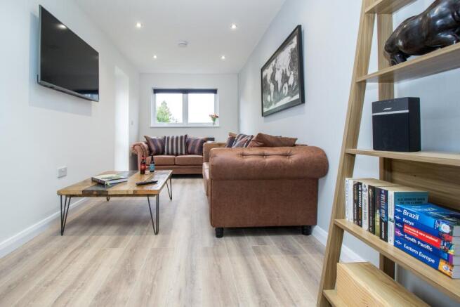 237QR_Sep19_High Res