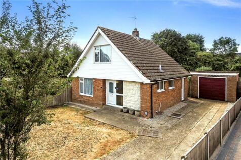 Gloucester Close, Petersfield, Hampshire, GU32