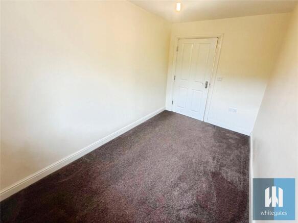 2 bed Apartment to rent Image 11