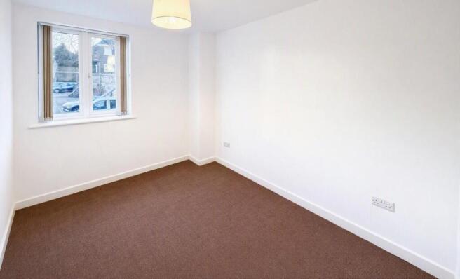 2 bed Flat to rent Image 4