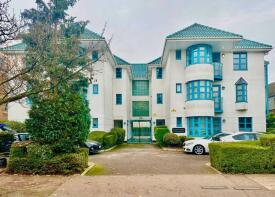 Flat 10, 15 Clarice Court, Sunningfields Road, Hendon, London NW4 4QR
