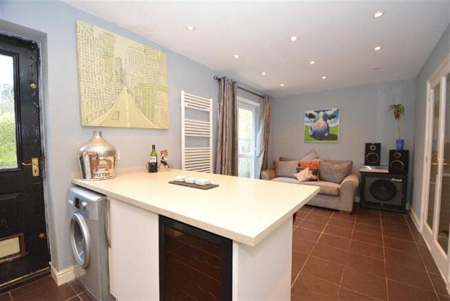 Dining kitchen