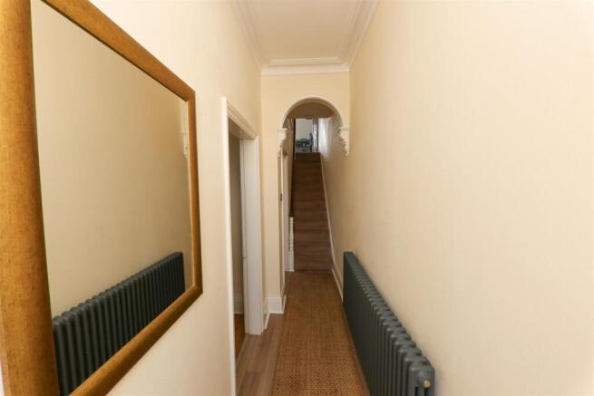 3 bed Terraced for sale Image 5