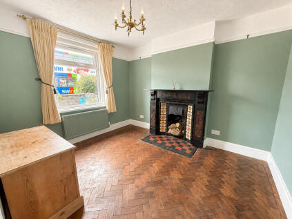 Kingsdown Road, Swindon, SN2 7
