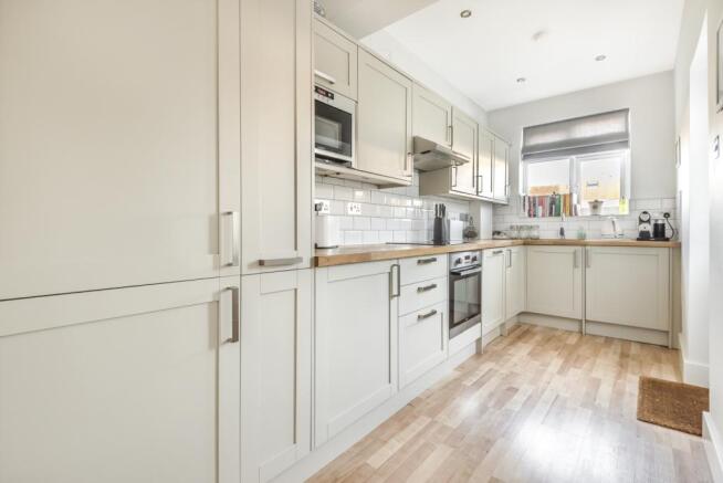 Kitchen (2)