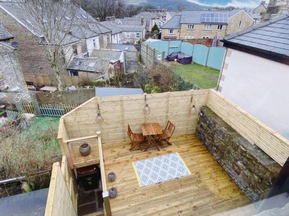 Seating Area/Rear Ap