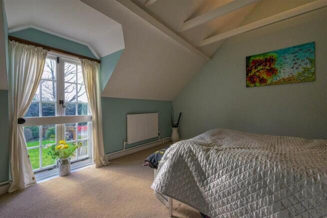 bed3.jpg