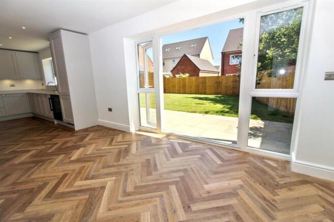 Blackberry Close, Great Barford photo 5