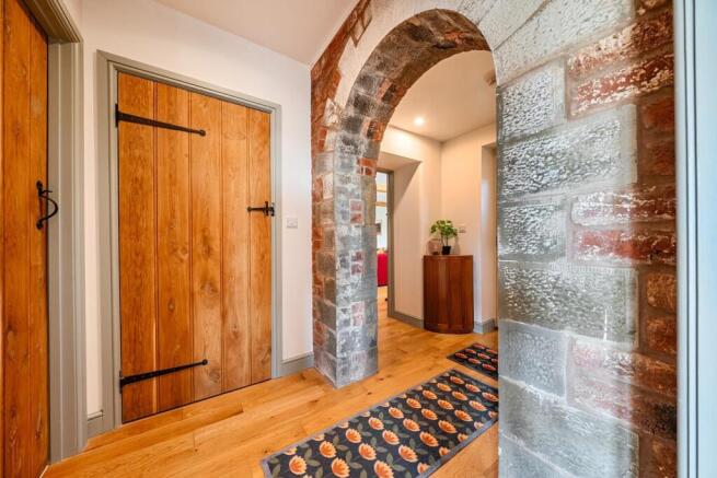 Entrance hall.jpg