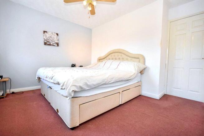 3 bed Detached for sale Image 7