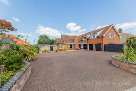Yarmouth Road, Ormesby