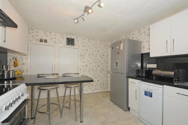Kitchen / Breakfast Room