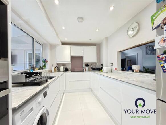 Windermere Avenue, Ramsgate, Kent, CT11 photo 4