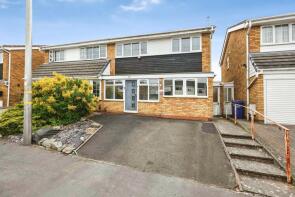 15, Forth Way, Halesowen B62 9PR