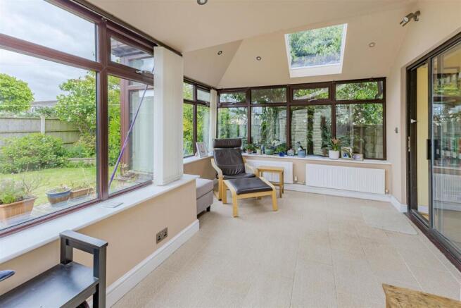 3 bed Detached for sale Image 8
