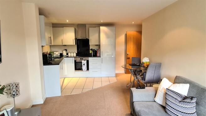 Kitchen Lounge (2)