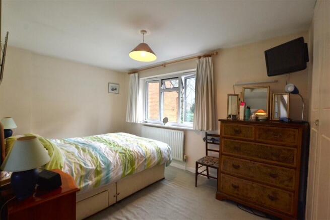 Bedroom One 1.JPG