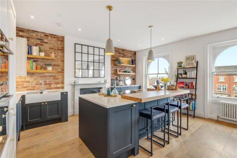 Nightingale Lane, London, SW12