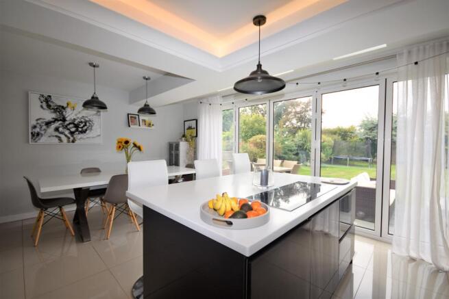 Kitchen/Dining/Family Room 2