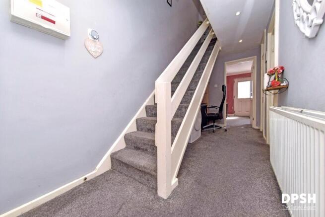 3 bed Terraced for sale Image 10