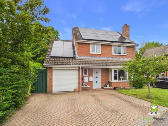 EweMove Estate Agents Basingstoke - Worcester Aven