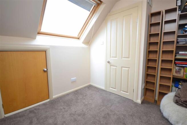 LOFT ROOM