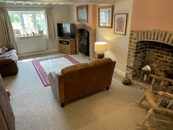 Sitting Room.JPG