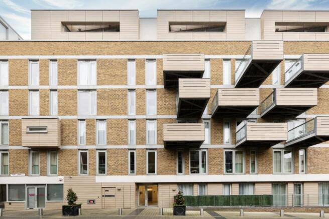 Axis Court 12- fro