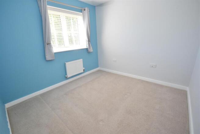 3 bed Semi-Detached for sale Image 10