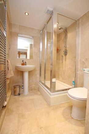 Shower Room/Wc