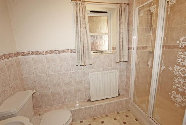 IMG_2454 shower.jpg