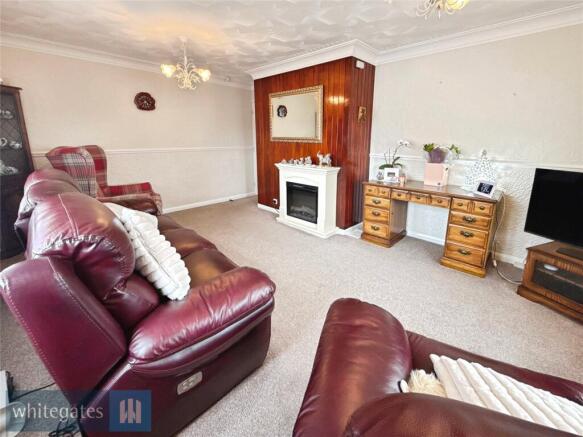3 bed Bungalow for sale Image 6
