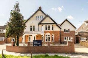 3, Hawksmoor Villas, Blenheim Road, Raynes Park SW20 9BB