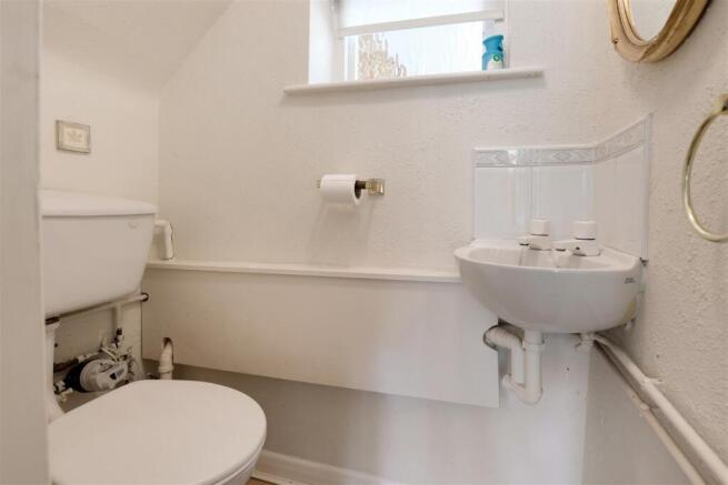 Guest Cloakroom