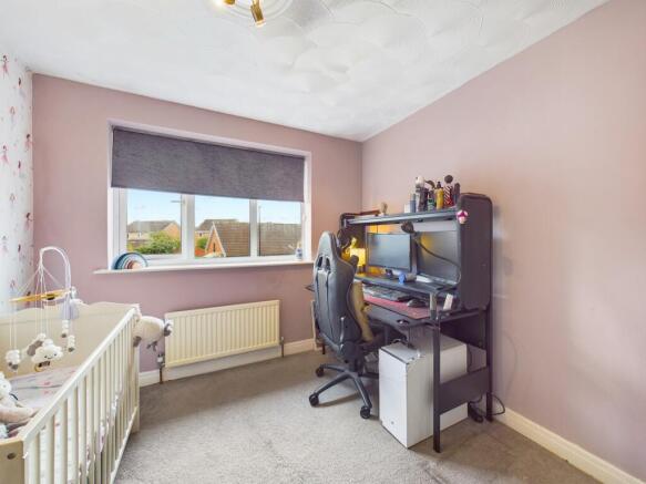 CAM03162G0-PR0130-STILL028