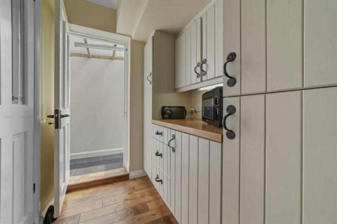 UTILITY ROOM