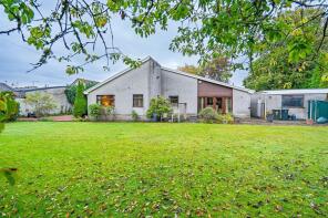 60, Muirs, Kinross KY13 8AU