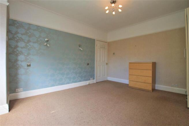 19 Rydal Road bed 2a.JPG