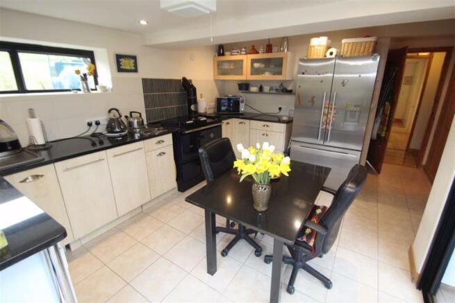 Kitchen / Breakfast Room