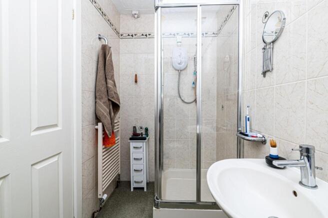 Cloak/Shower Room