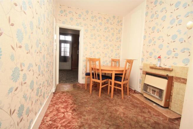 dining room b.JPG