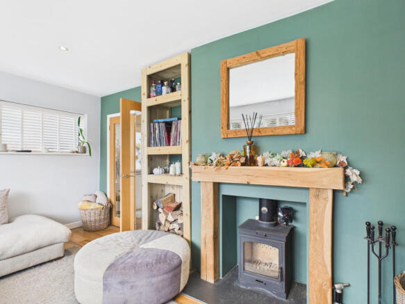 CAM02536G0-PR0024-STILL004