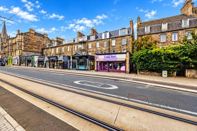 2-bed flat on Leith Walk, Edinburgh, Midlothian, EH6, £220,000